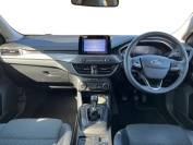 FORD FOCUS 2019 (19)
