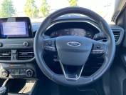 FORD FOCUS 2019 (19)