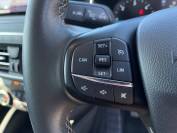 FORD FOCUS 2019 (19)