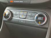 FORD FIESTA 2018 (18)