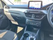 FORD KUGA 2022 (71)