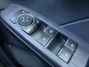 FORD KUGA 2022 (71)
