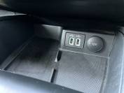 FORD KUGA 2022 (71)