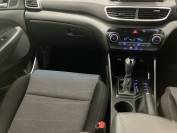 HYUNDAI TUCSON 2019 (69)