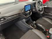 FORD FIESTA 2021 (21)