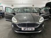 FORD FIESTA 2021 (21)