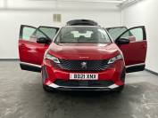 PEUGEOT 5008 2021 (21)