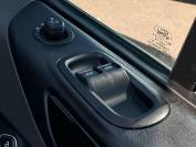 FORD TRANSIT CUSTOM 2023 (23)