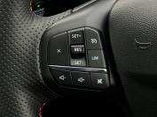 FORD KUGA 2022 (72)