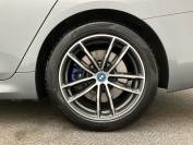 BMW 5 SERIES 2022 (72)