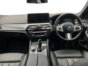 BMW 5 SERIES 2022 (72)