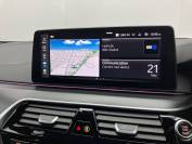 BMW 5 SERIES 2022 (72)
