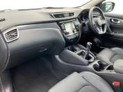 NISSAN QASHQAI 2018 (18)