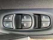 NISSAN QASHQAI 2018 (18)
