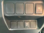NISSAN QASHQAI 2018 (18)