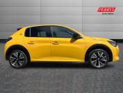 PEUGEOT 208 2022 (22)