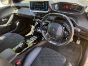 PEUGEOT 208 2022 (22)