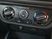HYUNDAI I10 2021 (21)