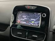 RENAULT CLIO 2019 (68)
