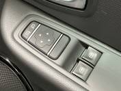 RENAULT CLIO 2019 (68)