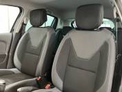 RENAULT CLIO 2019 (68)