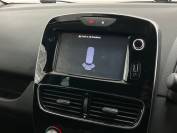 RENAULT CLIO 2019 (68)