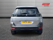 PEUGEOT 5008 2021 (71)