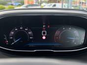 PEUGEOT 5008 2021 (71)