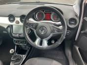 VAUXHALL ADAM 2017 (17)
