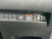 PEUGEOT 2008 2021 (70)