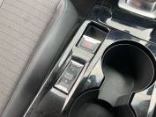 PEUGEOT 2008 2021 (70)