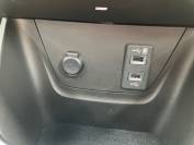 VAUXHALL CROSSLAND 2022 (22)
