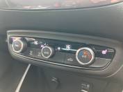 VAUXHALL CROSSLAND 2022 (22)