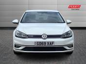 VOLKSWAGEN GOLF 2020 (69)
