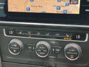 VOLKSWAGEN GOLF 2020 (69)