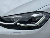 VOLKSWAGEN GOLF 2020 (69)