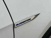 VOLKSWAGEN GOLF 2020 (69)