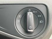 VOLKSWAGEN GOLF 2020 (69)