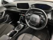 PEUGEOT 2008 2022 (22)