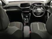 PEUGEOT 2008 2022 (22)