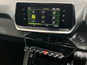 PEUGEOT 2008 2022 (22)