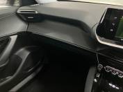 PEUGEOT 2008 2022 (22)