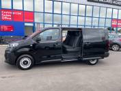 VAUXHALL VIVARO 2025 (Cl7693)