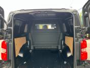 VAUXHALL VIVARO 2025 (Cl7693)