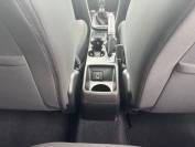 FORD FIESTA 2019 (19)
