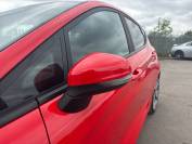 FORD FIESTA 2019 (19)