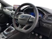 FORD KUGA 2024 (24)