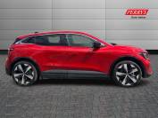 RENAULT MEGANE E-TECH 2025 (74)