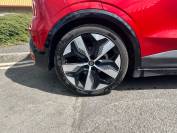 RENAULT MEGANE E-TECH 2025 (74)