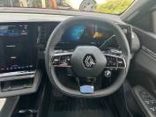 RENAULT MEGANE E-TECH 2025 (74)